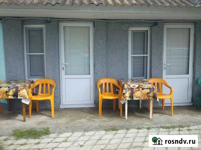 Комната 16 м² в 4-ком. кв., 1/1 эт. в аренду посуточно в Голубицкой Голубицкая - изображение 1