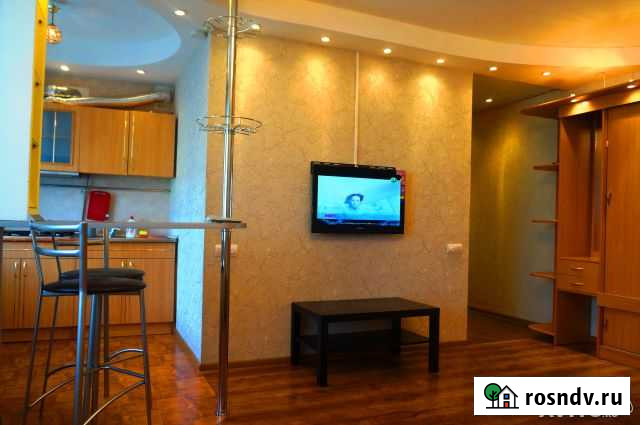 1-комнатная квартира, 30 м², 2/5 эт. в аренду посуточно в Урюпинске Урюпинск - изображение 1