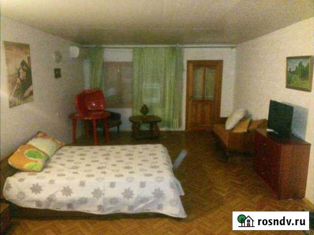 Коттедж 180 м² на участке 1 сот. в аренду посуточно в Керче Керчь - изображение 1