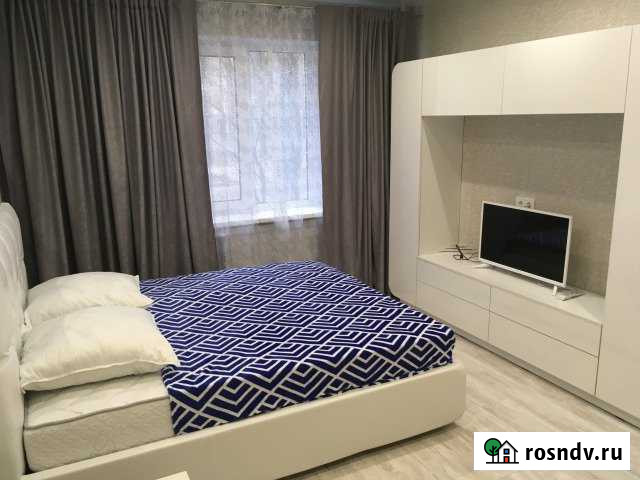 1-комнатная квартира, 30 м², 1/9 эт. в аренду посуточно в Череповце Череповец - изображение 1