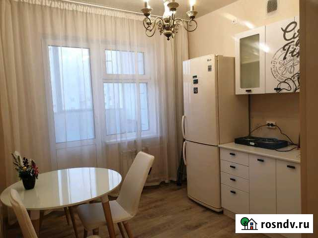 1-комнатная квартира, 35 м², 2/9 эт. в аренду посуточно в Якутске Якутск - изображение 1