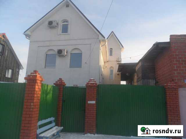 Коттедж 302 м² на участке 8 сот. в аренду посуточно в Челябинске Челябинск - изображение 1