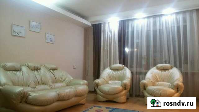 3-комнатная квартира, 50 м², 3/5 эт. в аренду посуточно в Горно-Алтайске Горно-Алтайск - изображение 1