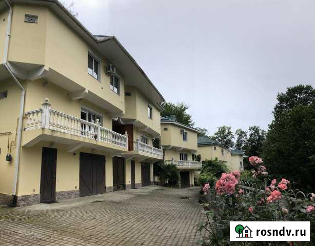 Коттедж 280 м² на участке 5 сот. в аренду посуточно в Сочи Сочи - изображение 1