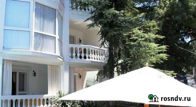 Дом 300 м² на участке 4 сот. на продажу в Алуште Алушта - изображение 1