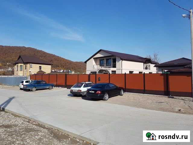 Дом 300 м² на участке 4.5 сот. на продажу в Агое Агой - изображение 1