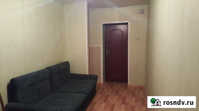 Комната 10 м² в 5-ком. кв., 3/5 эт. на продажу в Мурманске Мурманск - изображение 1