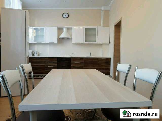 4-комнатная квартира, 140 м², 1/5 эт. в аренду на длительный срок в Казани Казань - изображение 1