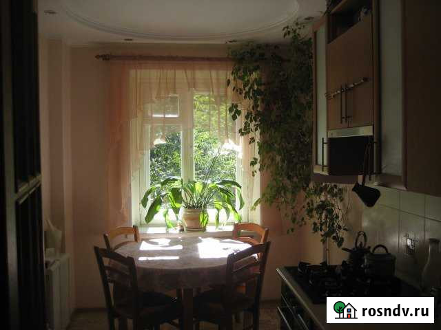 Комната 20 м² в 3-ком. кв., 2/6 эт. в аренду на длительный срок в Кирове Киров - изображение 1