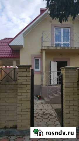 Коттедж 100 м² на участке 6 сот. в аренду посуточно в Сочи Сочи - изображение 1