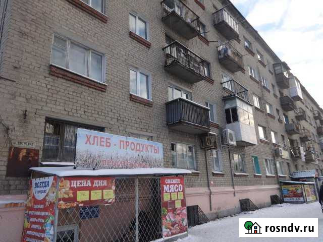 Комната 17 м² в 1-ком. кв., 4/5 эт. на продажу в Первоуральске Первоуральск - изображение 1