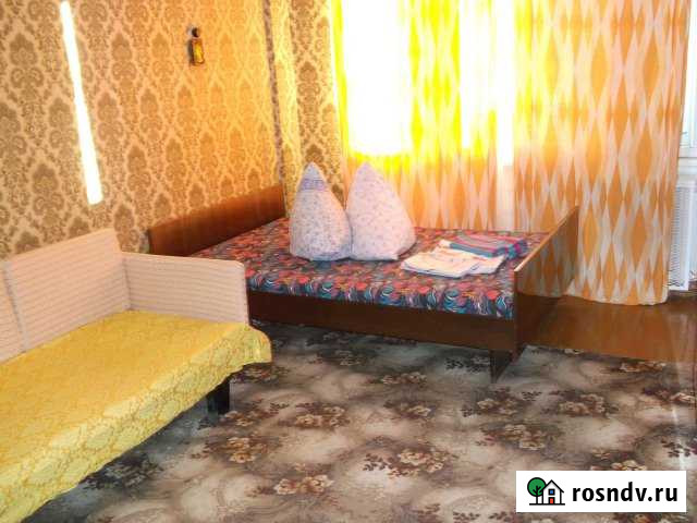 3-комнатная квартира, 70 м², 4/5 эт. в аренду посуточно в Краснокаменске Забайкальского края Краснокаменск - изображение 1