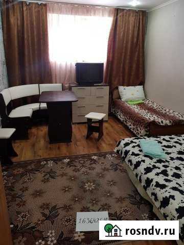 Квартира-студия, 25 м², 1/2 эт. в аренду посуточно в Алуште Алушта - изображение 1