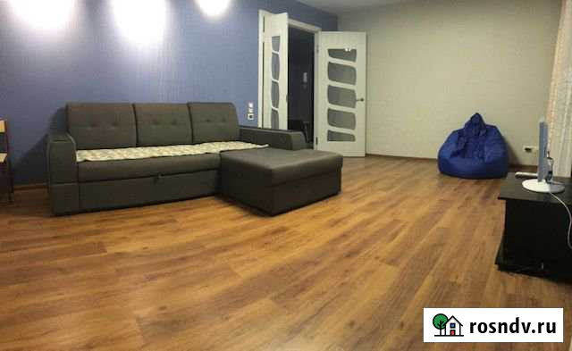 2-комнатная квартира, 70 м², 4/9 эт. в аренду посуточно в Чебоксарах Чебоксары - изображение 1