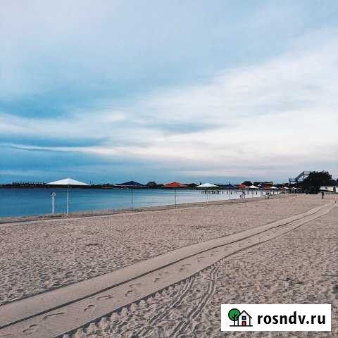 Комната 15 м² в 2-ком. кв., 1/2 эт. в аренду посуточно в Черноморском Республики Крым Черноморское - изображение 1