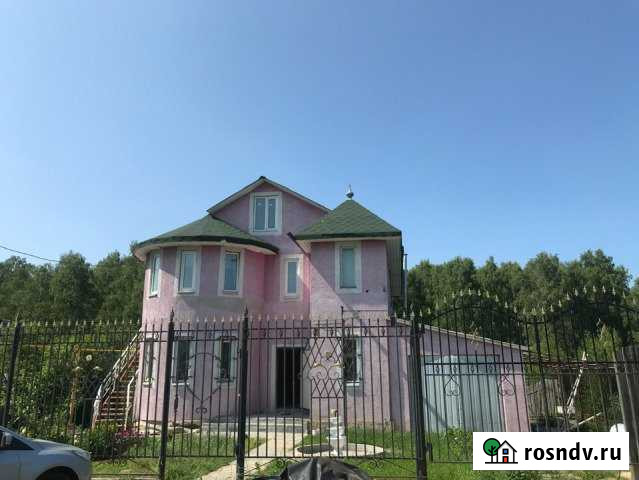 Коттедж 240 м² на участке 10 сот. в аренду посуточно в Нижнем Новгороде Нижний Новгород - изображение 1