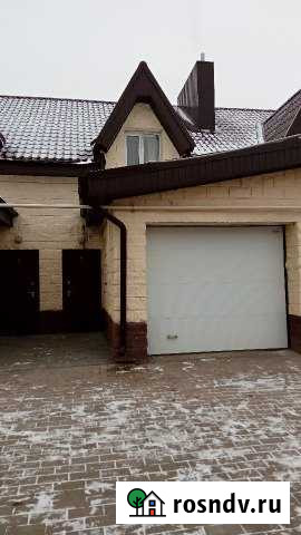 Таунхаус 90 м² на участке 1 сот. в аренду посуточно в Магнитогорске Магнитогорск - изображение 1