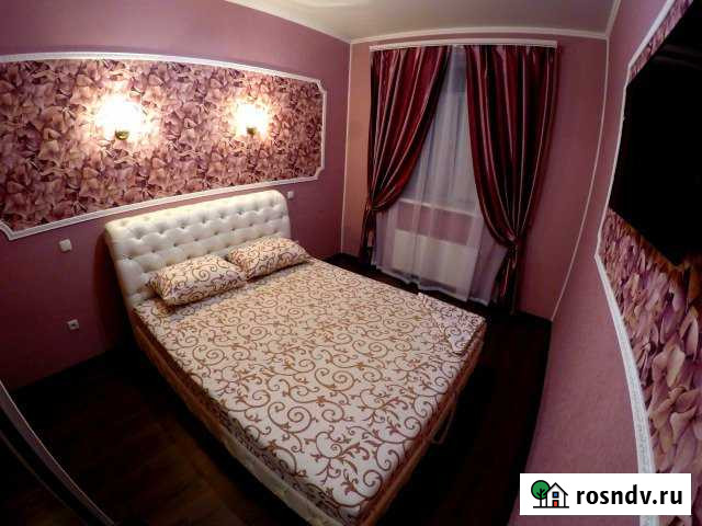 2-комнатная квартира, 58 м², 1/3 эт. в аренду посуточно в Симферополе Симферополь - изображение 1