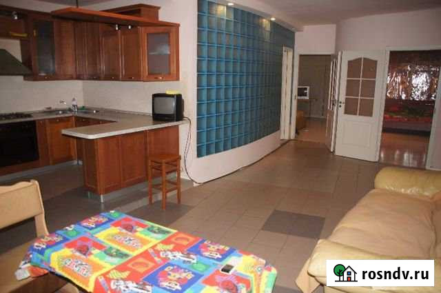 3-комнатная квартира, 115 м², 8/9 эт. в аренду на длительный срок в Волгограде Волгоград - изображение 1