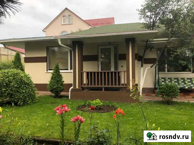 Коттедж 100 м² на участке 16 сот. в аренду на длительный срок в Красногорске Московской области Красногорск - изображение 1