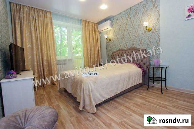 2-комнатная квартира, 56 м², 2/5 эт. в аренду посуточно в Феодосии Феодосия - изображение 1