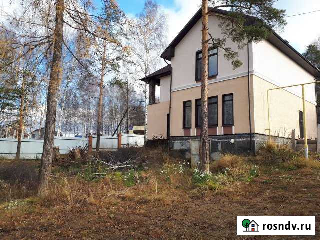 Коттедж 326 м² на участке 14 сот. на продажу в Качканаре Качканар - изображение 1