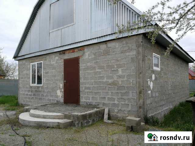 Дом 114 м² на участке 4 сот. на продажу в Лабинске Лабинск - изображение 1