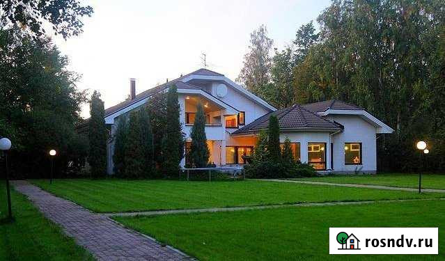 Коттедж 790 м² на участке 45 сот. в аренду на длительный срок в Санкт-Петербурге Санкт-Петербург - изображение 1