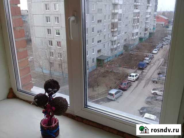 Комната 15 м² в 1-ком. кв., 5/5 эт. в аренду на длительный срок в Омске Омск - изображение 1