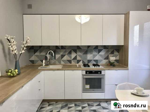 Квартира-студия, 50 м², 1/6 эт. в аренду посуточно в Пионерском Калининградской области Пионерский - изображение 1