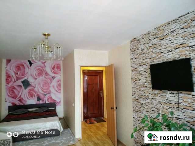 1-комнатная квартира, 43 м², 5/9 эт. в аренду посуточно в Нефтекамске Нефтекамск - изображение 1