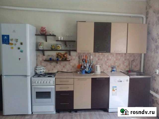 Дом 100 м² на участке 10 сот. в аренду посуточно в Горно-Алтайске Горно-Алтайск - изображение 1