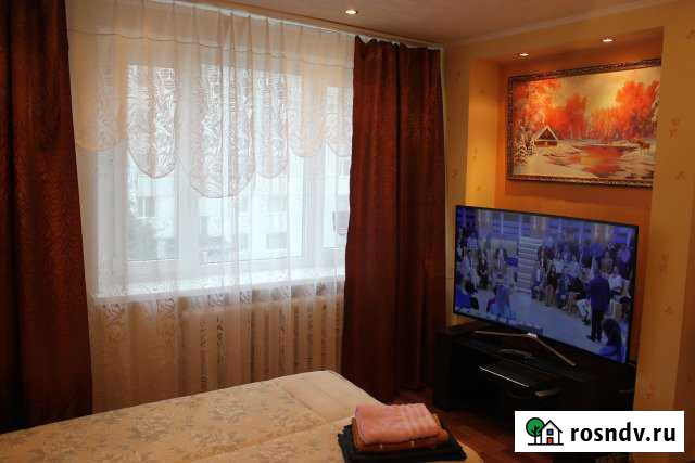 1-комнатная квартира, 32 м², 3/5 эт. в аренду посуточно в Надыме Надым - изображение 1