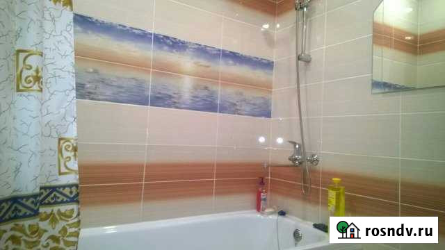 1-комнатная квартира, 38 м², 4/9 эт. в аренду посуточно в Балаково Балаково - изображение 1