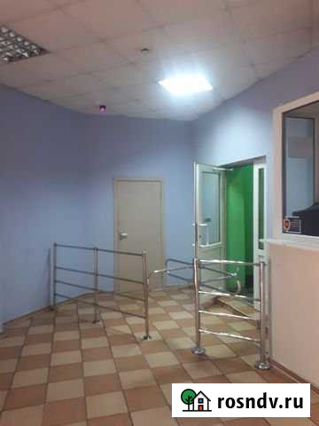 Офисное помещение, 2000 кв.м. Нижневартовск - изображение 1