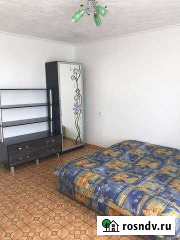 Комната 18 м² в 2-ком. кв., 5/10 эт. в аренду на длительный срок в Симферополе Симферополь - изображение 1