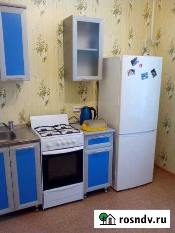 1-комнатная квартира, 38 м², 1/5 эт. в аренду посуточно в Югорске Югорск - изображение 1