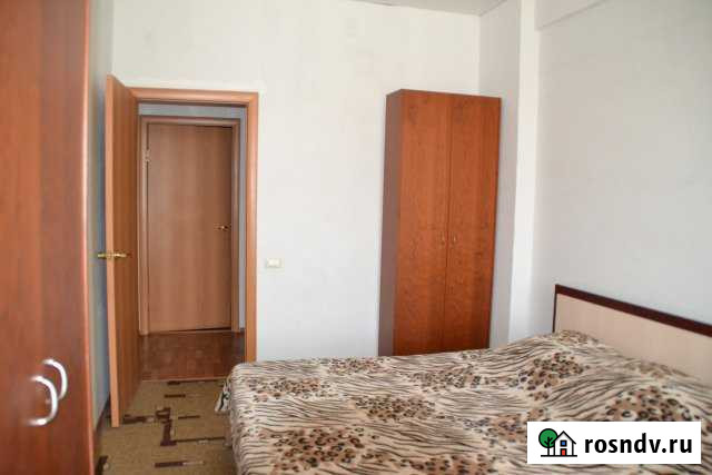 2-комнатная квартира, 60 м², 4/5 эт. в аренду посуточно в Магнитогорске Магнитогорск - изображение 1