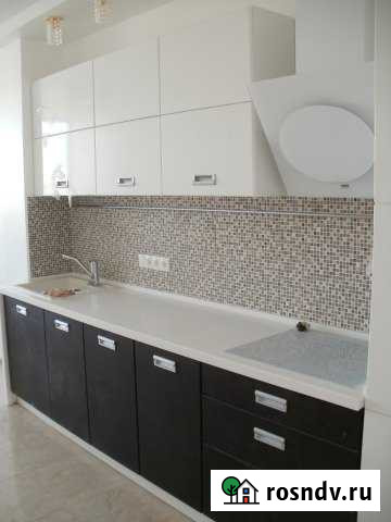 3-комнатная квартира, 90 м², 13/18 эт. в аренду на длительный срок в Волгограде Волгоград - изображение 1