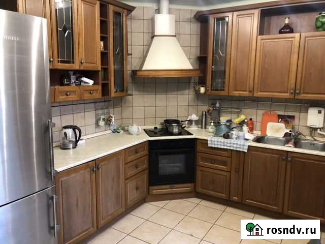4-комнатная квартира, 100 м², 4/10 эт. в аренду на длительный срок в Воронеже Воронеж - изображение 1