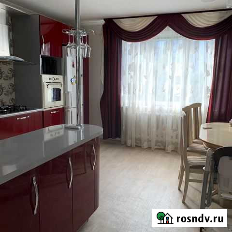 3-комнатная квартира, 110 м², 3/9 эт. на продажу в Нижнекамске Нижнекамск - изображение 1
