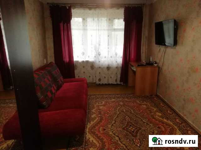 3-комнатная квартира, 56 м², 1/5 эт. в аренду посуточно в Вышнем Волочке Вышний Волочек - изображение 1
