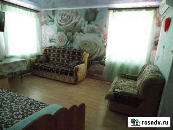 2-комнатная квартира, 45 м², 1/2 эт. в аренду посуточно в Вольске Вольск