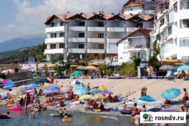 Коттедж 82 м² на участке 1 сот. на продажу в Алуште Алушта - изображение 1