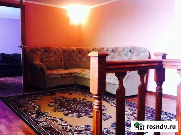 Дом 90 м² на участке 2 сот. в аренду посуточно в Омске Омск - изображение 1