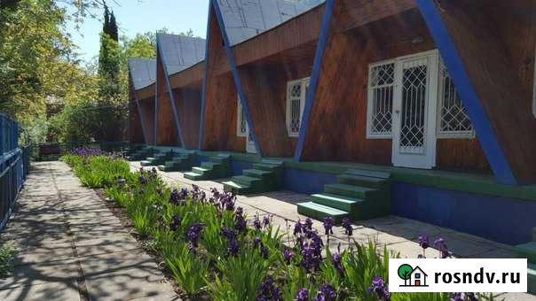 Дом 300 м² на участке 40 сот. на продажу в Алуште Алушта - изображение 1