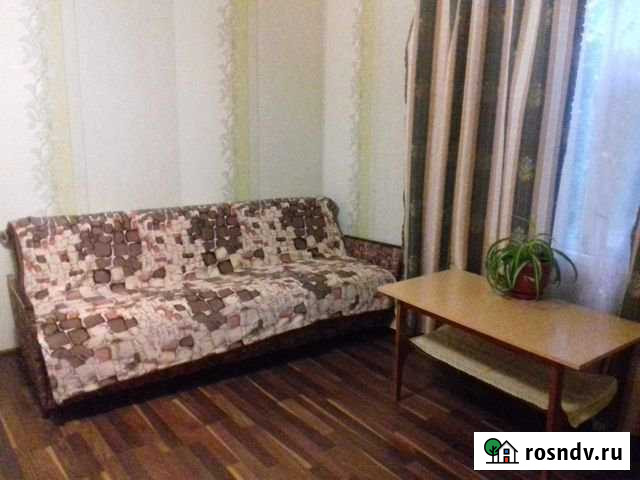 Комната 20 м² в 1-ком. кв., 1/1 эт. в аренду посуточно в Алуште Алушта - изображение 1