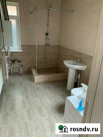 Дом 100 м² на участке 3 сот. в аренду на длительный срок в Ростове-на-Дону Ростов-на-Дону - изображение 1