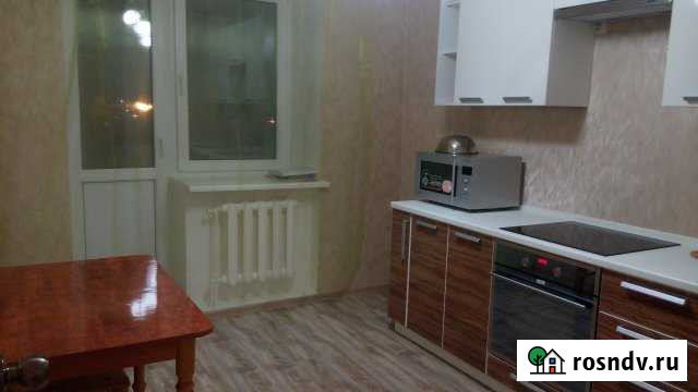 1-комнатная квартира, 44 м², 3/4 эт. в аренду на длительный срок в Ханты-Мансийске Ханты-Мансийск - изображение 1