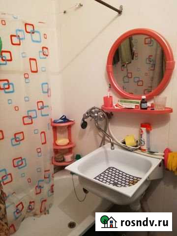 Комната 13 м² в 1-ком. кв., 1/4 эт. на продажу в Томске Томск - изображение 1